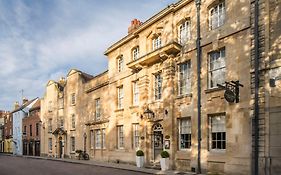 Vanbrugh House Hotel